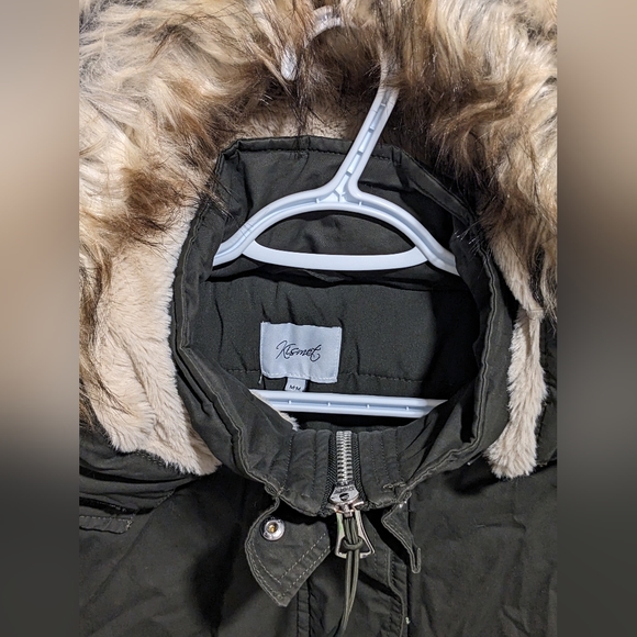 Parka Winter Jacket - Picture 3 of 3